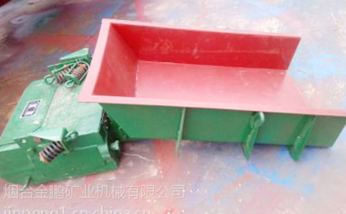1479955492757875.jpg ZG系列敞开型自同步惯性振动给料机-05 .jpg
